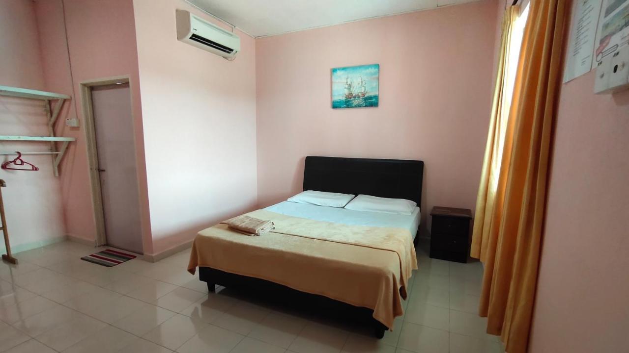 Huda Inn Pantai Cenang  Buitenkant foto
