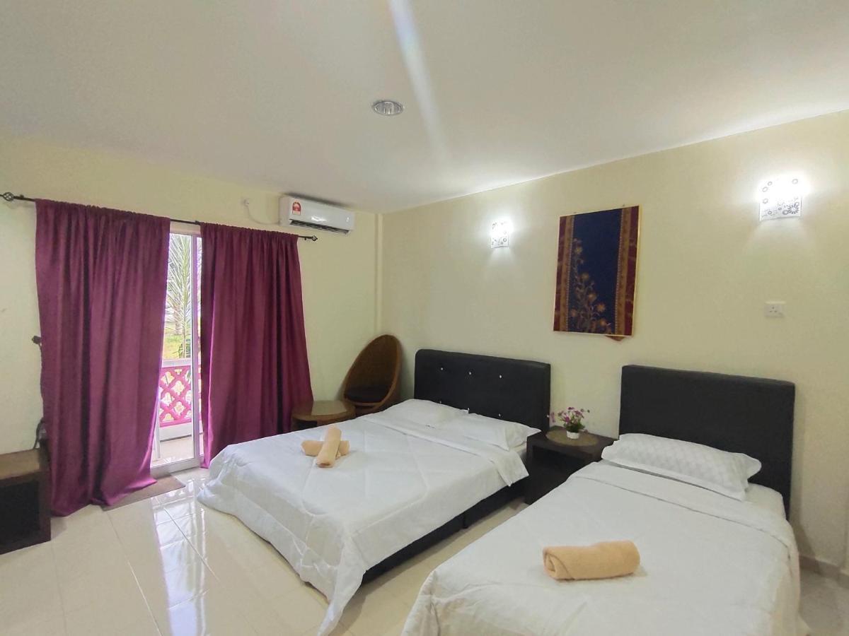 Huda Inn Pantai Cenang  Buitenkant foto