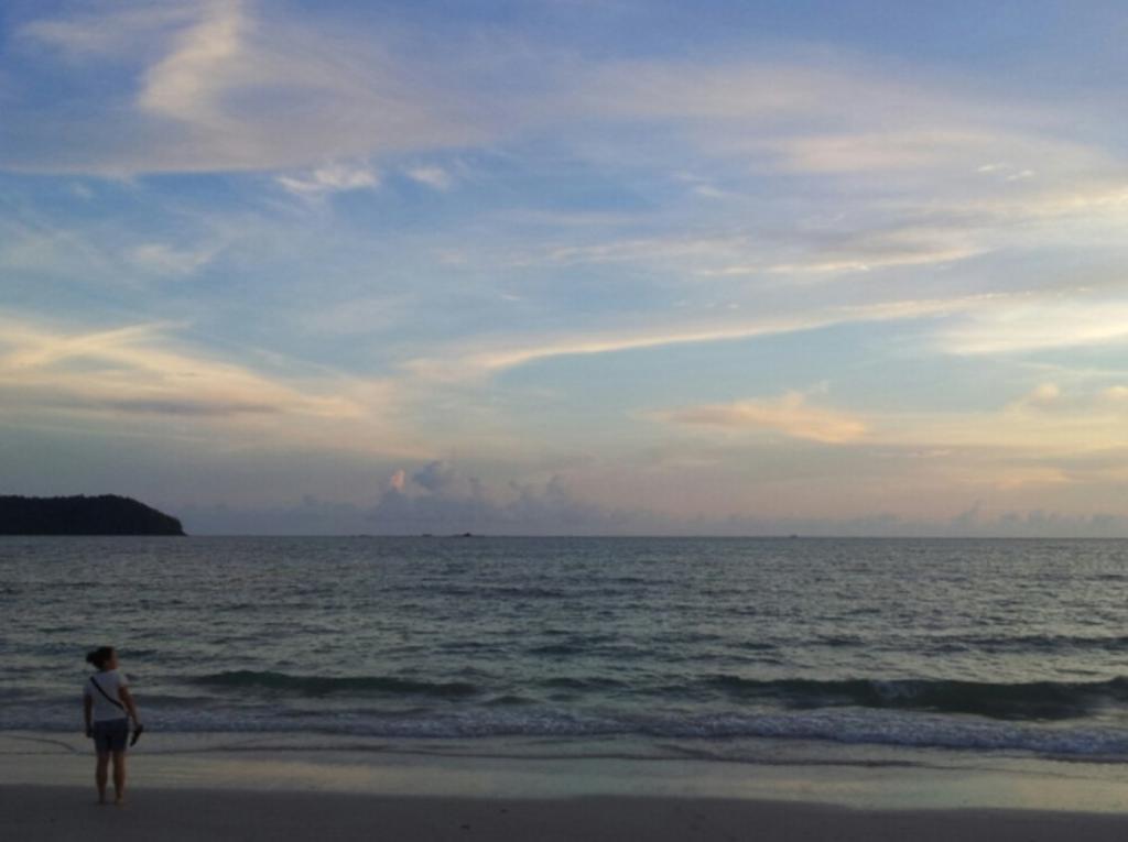 Huda Inn Pantai Cenang  Buitenkant foto