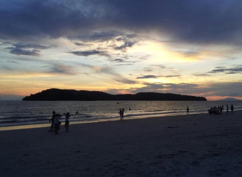 Huda Inn Pantai Cenang  Buitenkant foto