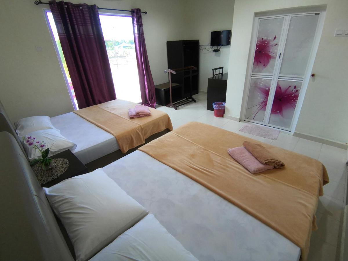 Huda Inn Pantai Cenang  Buitenkant foto