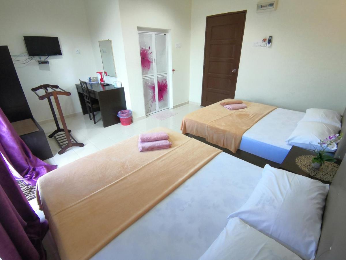 Huda Inn Pantai Cenang  Kamer foto